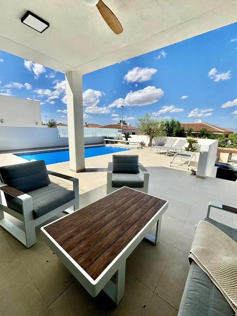 Chalet con piscina en venta en Benijófar, imagen 10