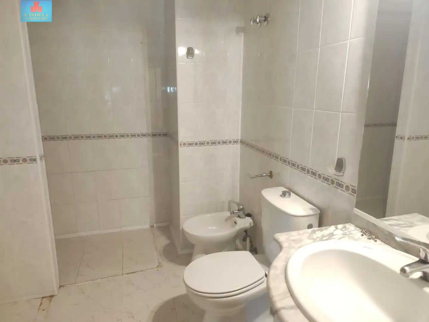 Baño de Finca rústica en venta en Muñopepe con Calefacción, Jardín privado y Trastero