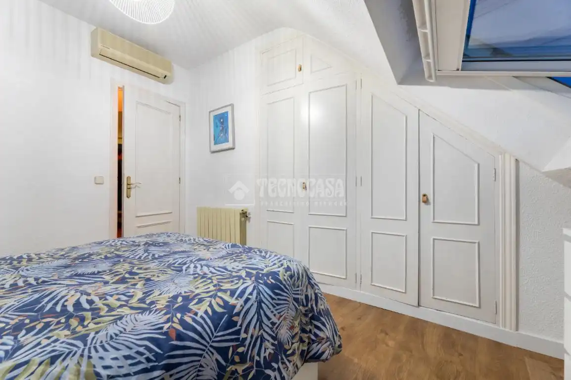 Habitación de Piso en venta en Las Rozas de Madrid con Calefacción y Trastero