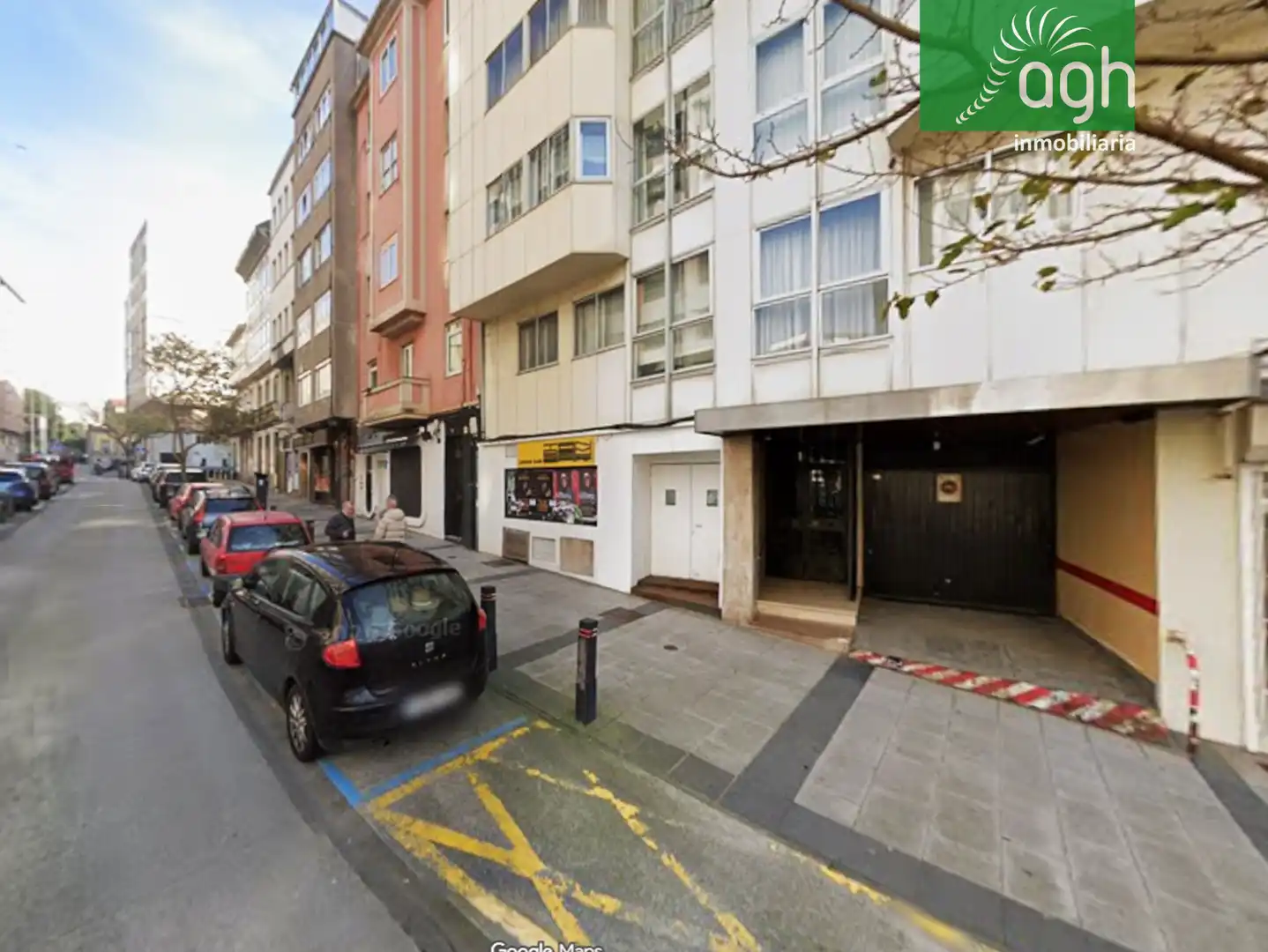 Vista exterior de Garaje de alquiler en A Coruña Capital 