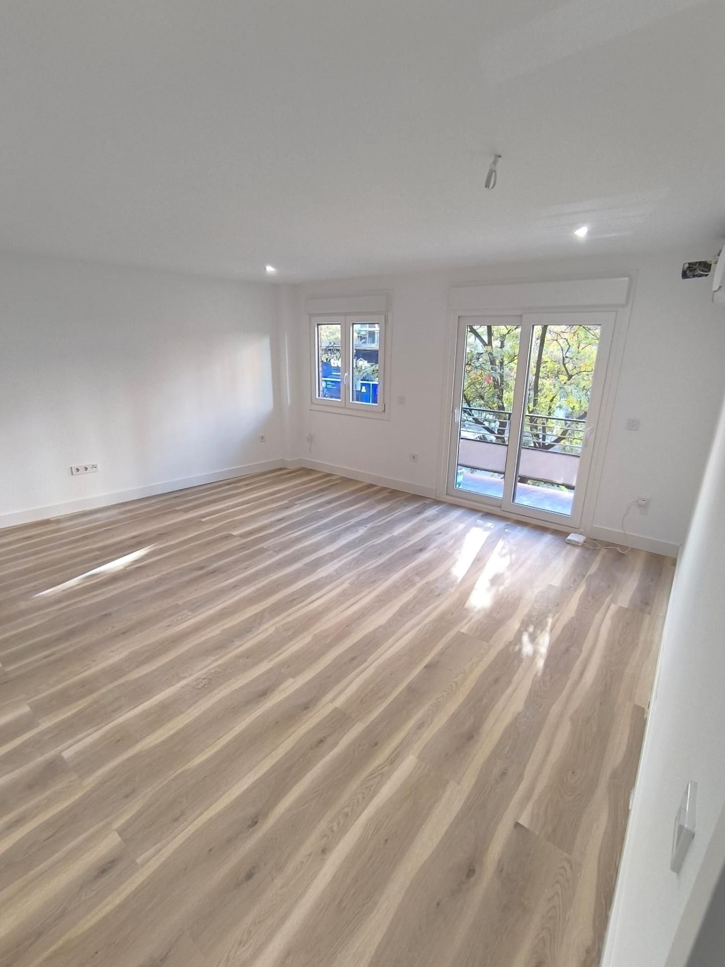 Bedroom of Flat for sale in  Madrid Capital  with Terrace