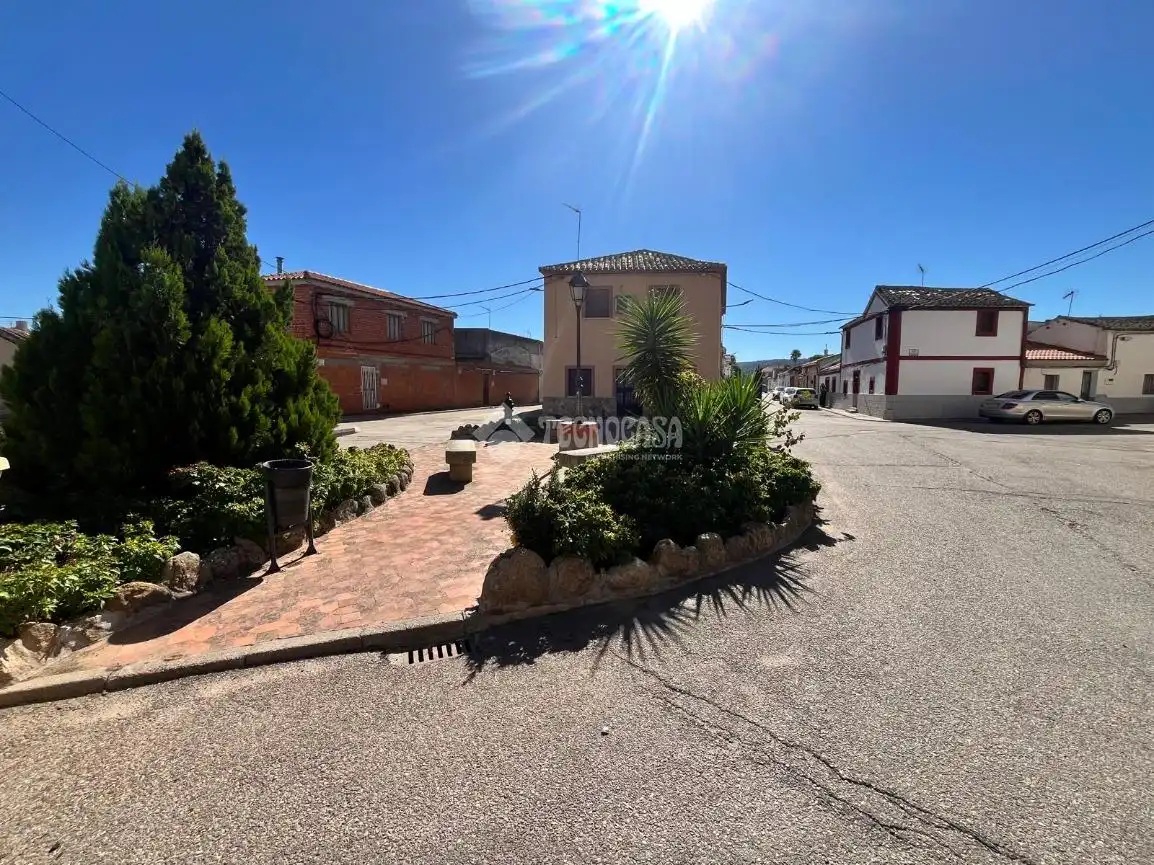 Vista exterior de Casa o chalet en venta en Alcaudete de la Jara con Aire acondicionado
