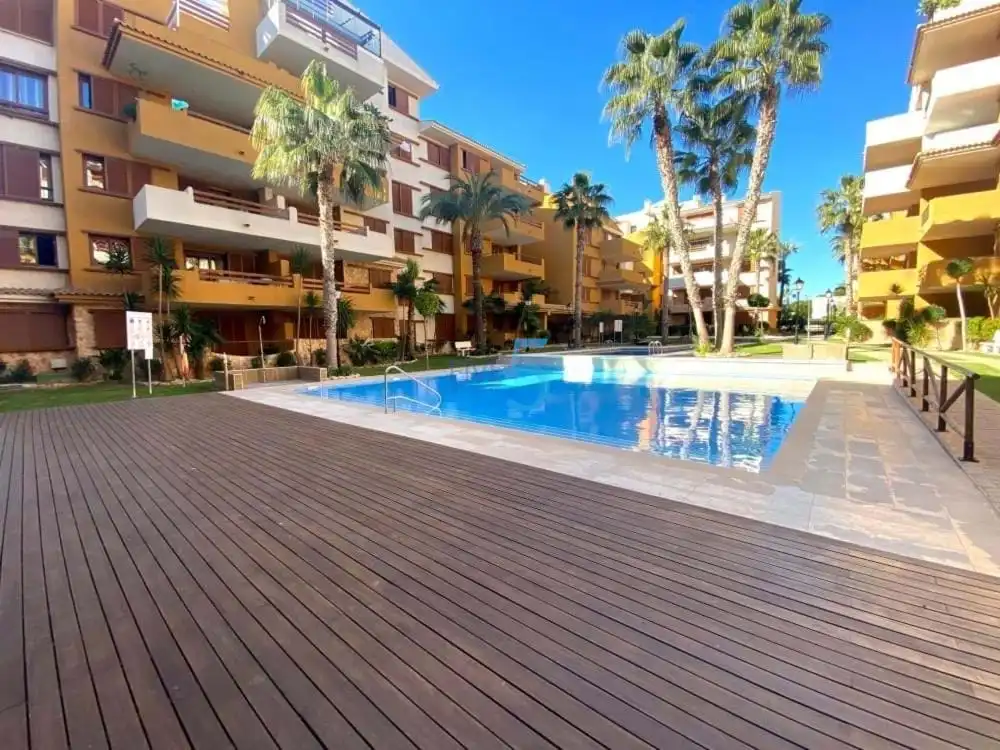 Piso con terraza en venta en Orihuela Costa, imagen 2