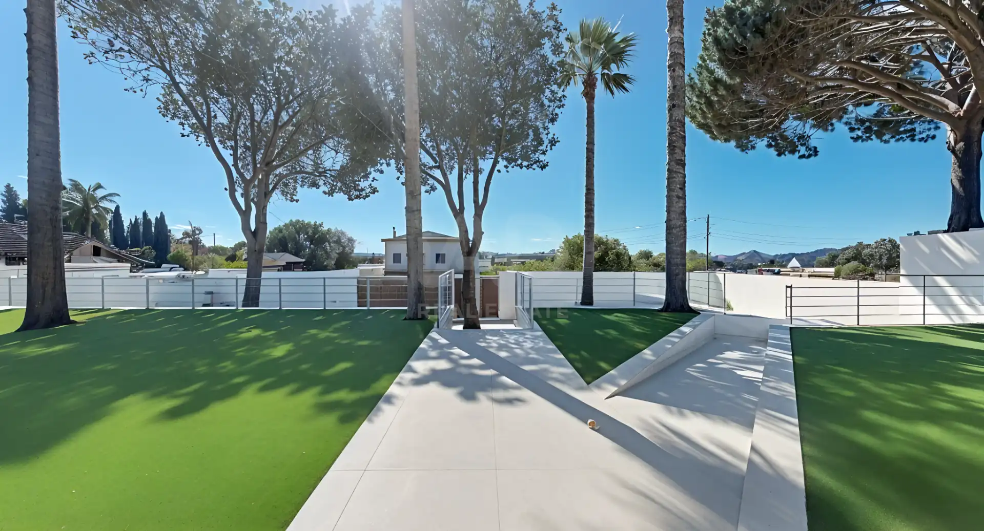 Terrassa de Casa o xalet en venda en Chiclana de la Frontera amb Aire condicionat, Terrassa i Piscina