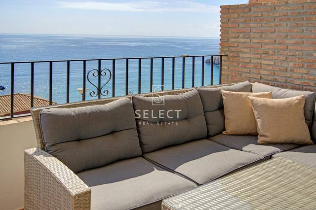 Apartamento en Venta en Avenida de la Marina del Este en Punta La Mona