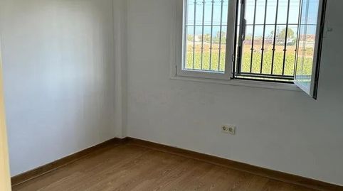 Foto 5 de Casa adosada de alquiler en El Tomillar, Vélez-Málaga