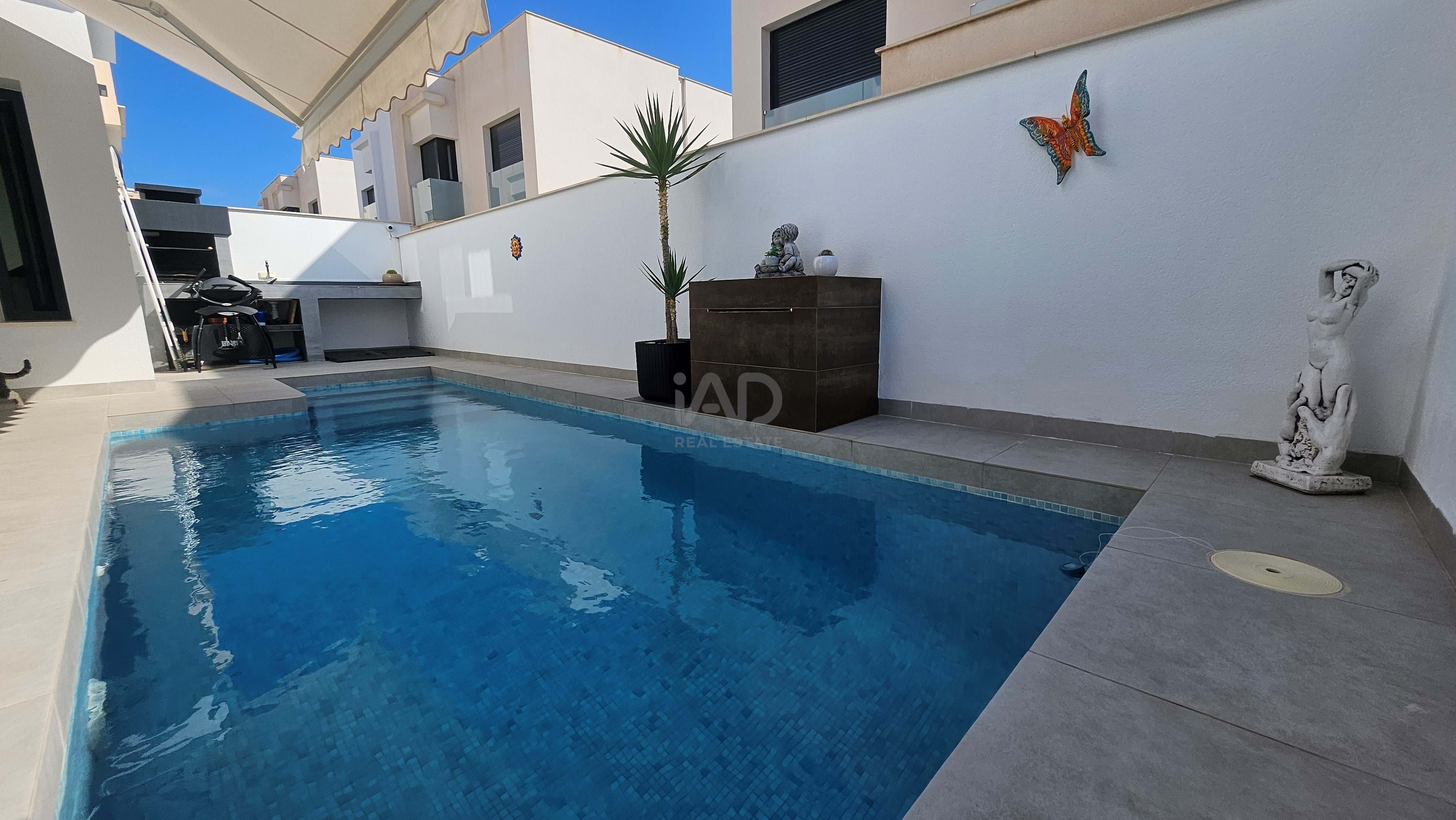 Piscina de Casa adosada en venda en Pulpí amb Aire condicionat, Calefacció i Terrassa