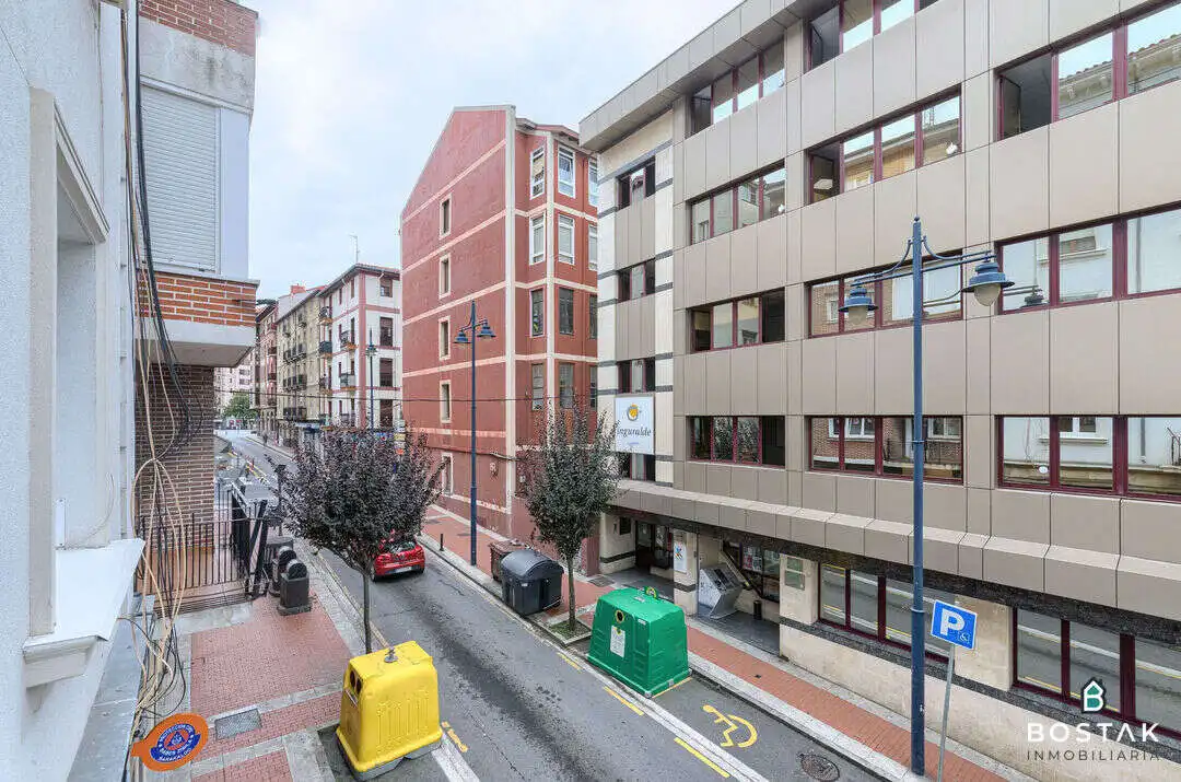 Exterior view of Flat for sale in Barakaldo   with Heating and Terrace