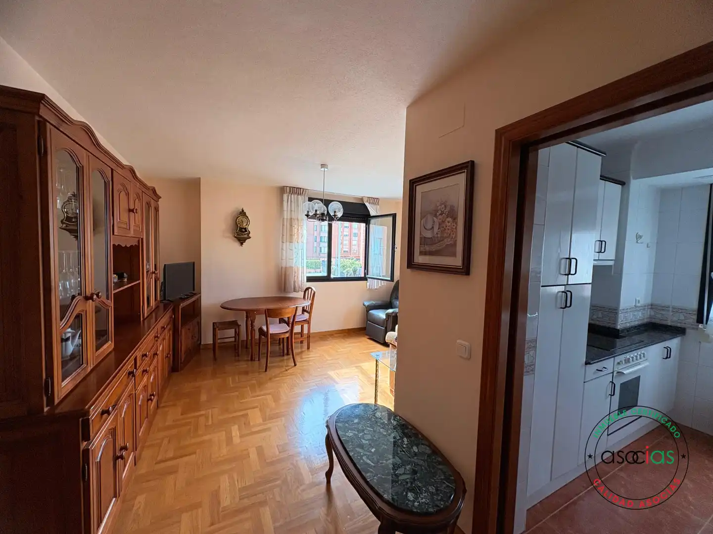 Sala de estar de Piso en venta en Gijón  con Calefacción, Parquet y Trastero