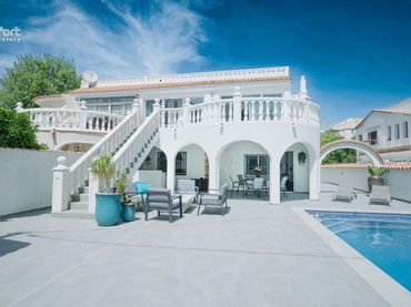 Doppelhaushälfte mit Pool zum Verkauf in L'Albir