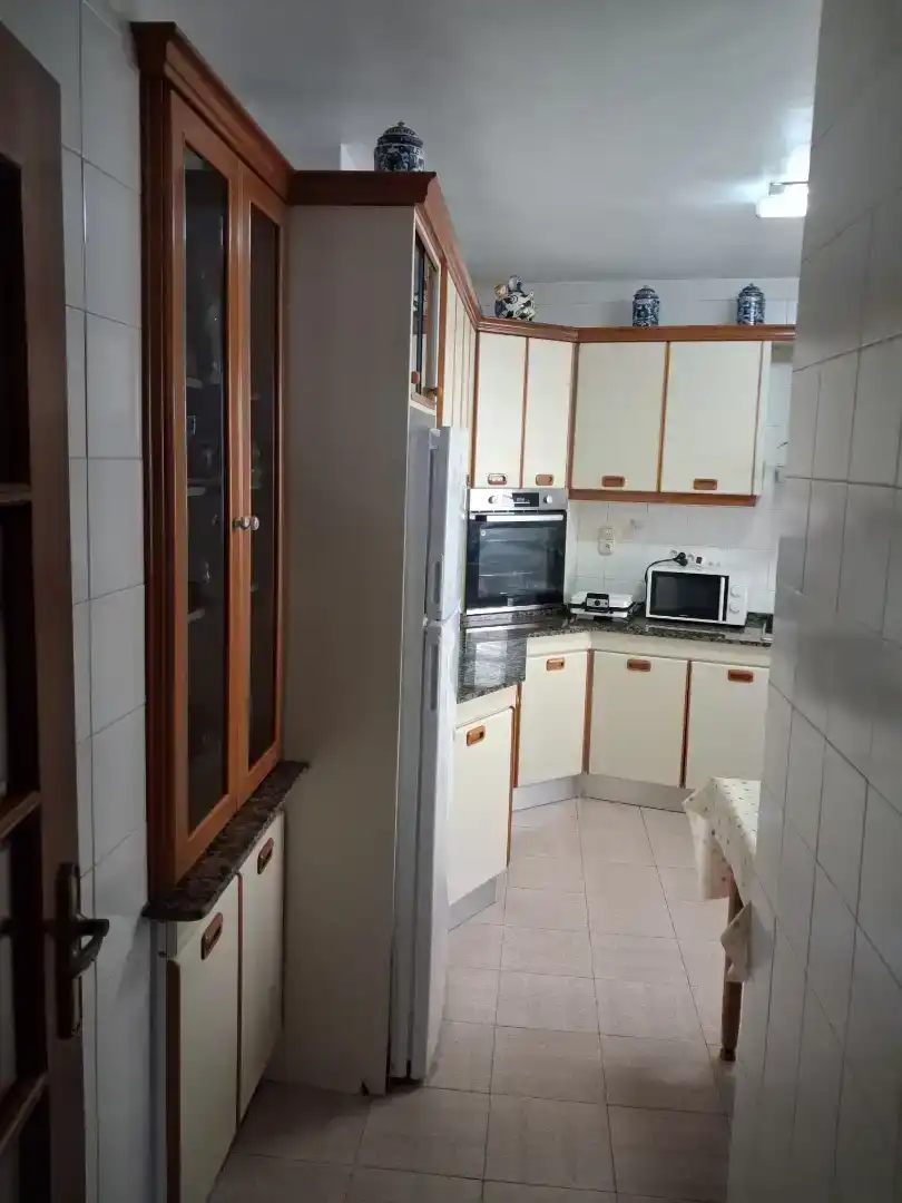 Cuina de Àtic de lloguer en Águilas amb Traster, Moblat i Forn