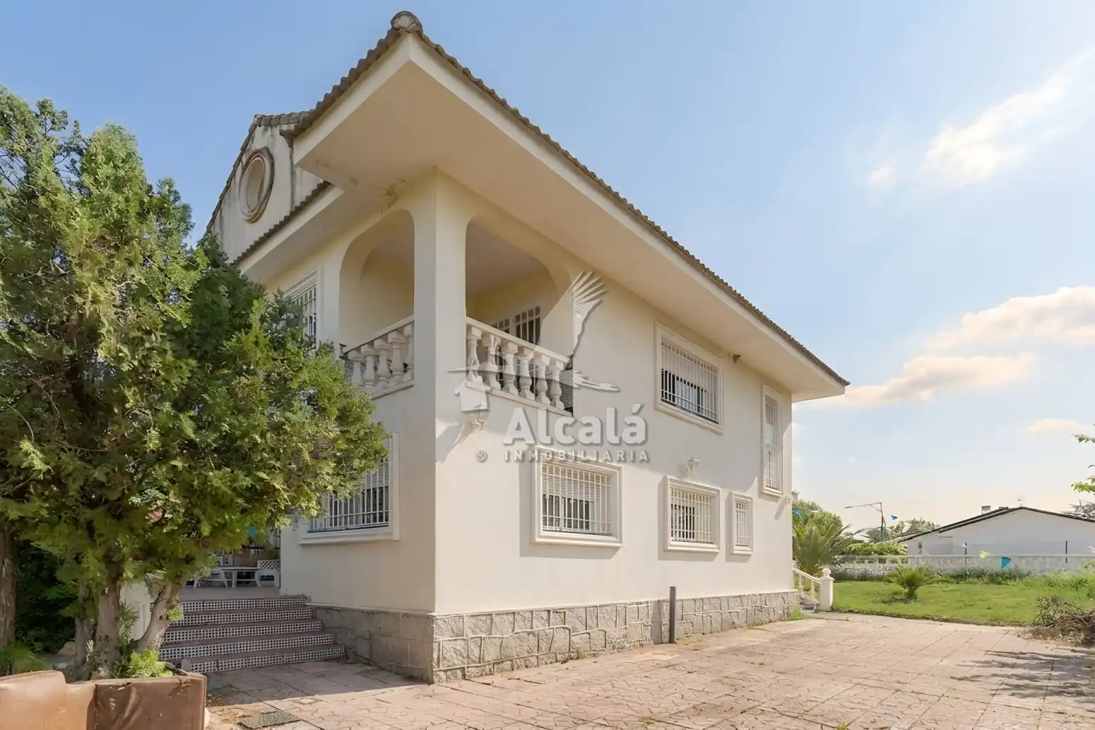 Vista exterior de Casa o chalet en venta en Galápagos con Aire acondicionado, Calefacción y Terraza