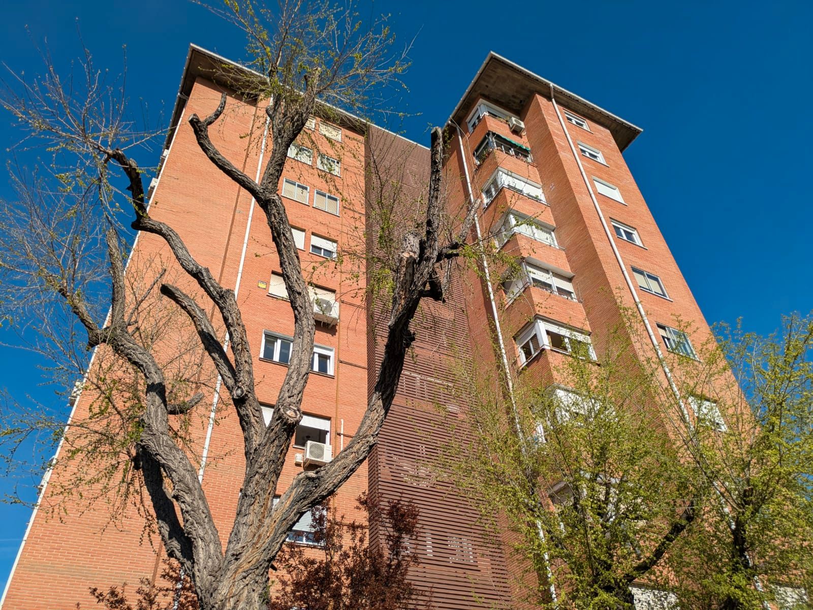Vista exterior de Pis en venda en  Madrid Capital amb Calefacció