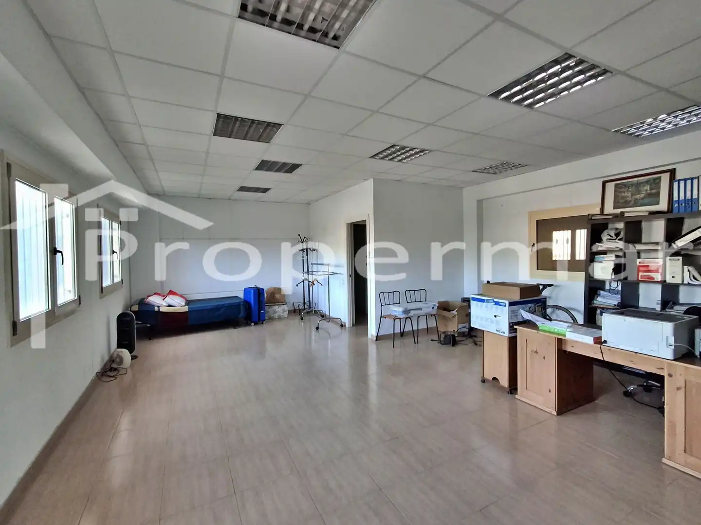 Nau industrial en venda en Llinars del Vallès