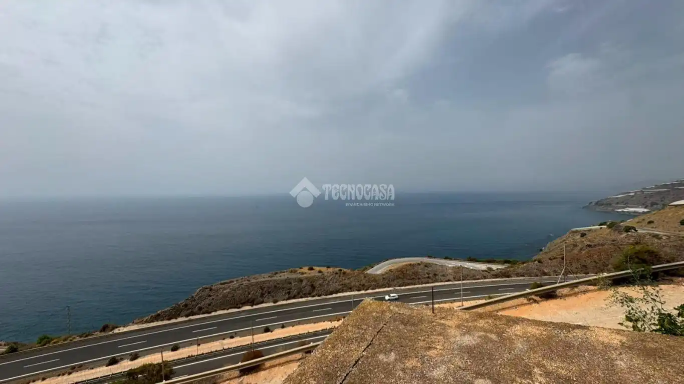 Terreno en venta en Albuñol