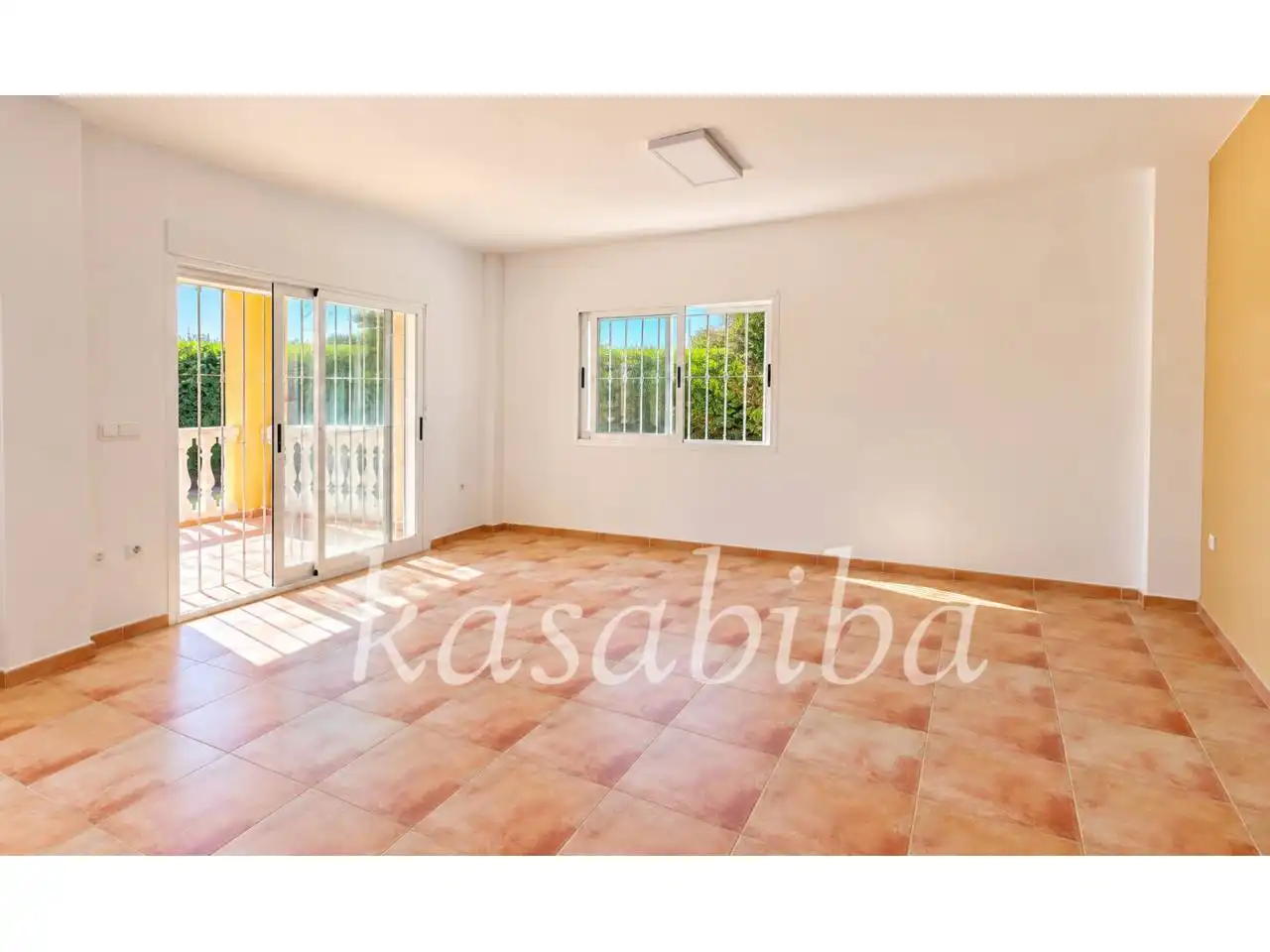 Casa o chalet en venta en Chiva con Jardín privado, Terraza y Piscina