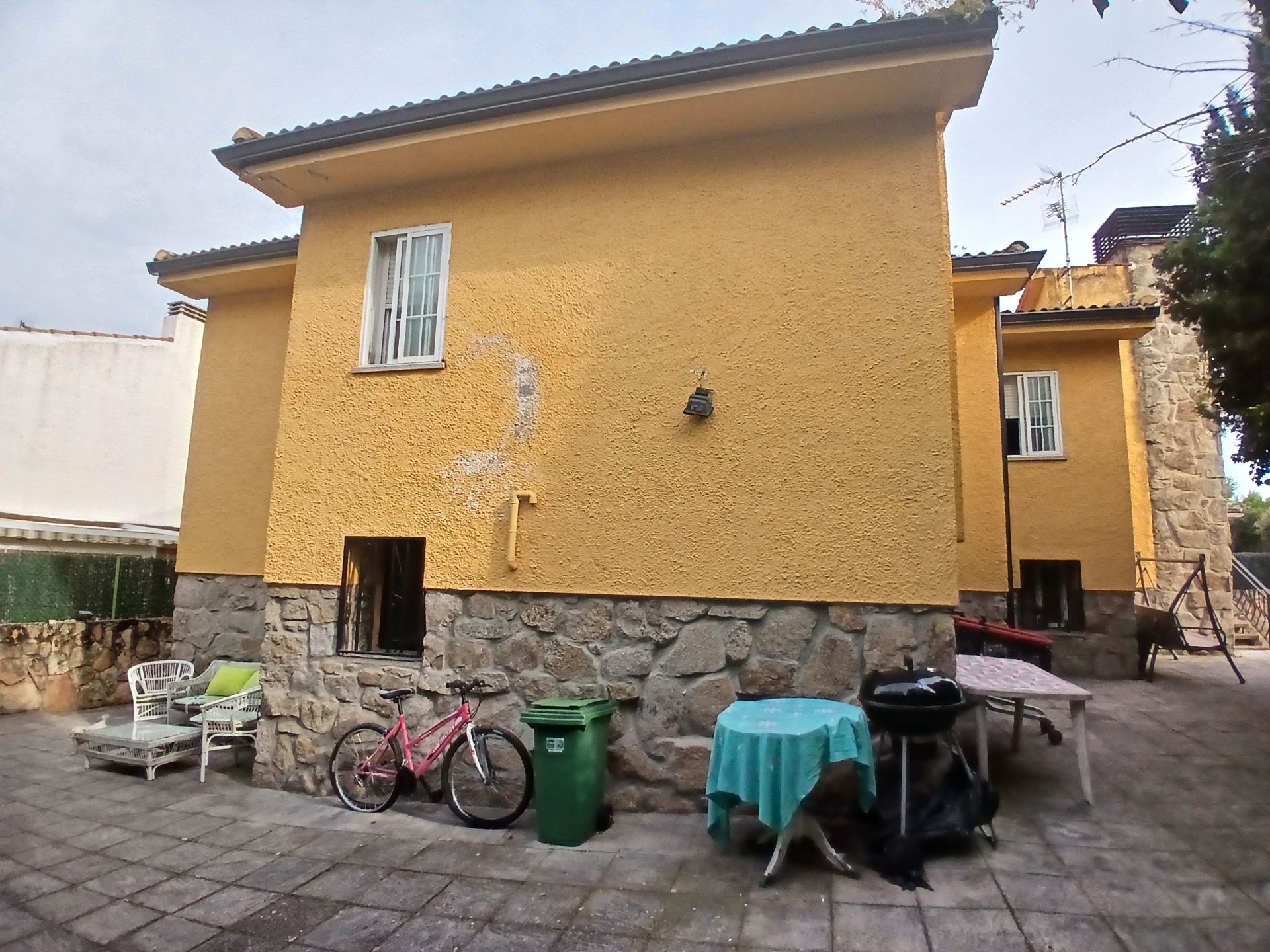 Vista exterior de Casa o chalet en venta en Alpedrete con Calefacción, Jardín privado y Parquet