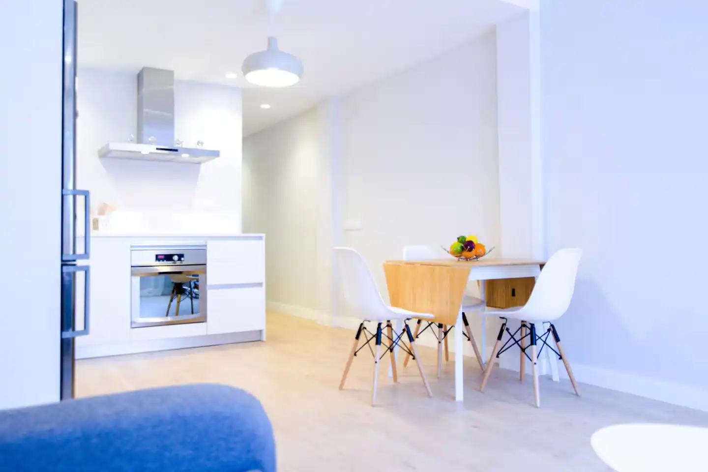Kitchen of Flat for rent in Terrassa  with Air Conditioner and Furnished