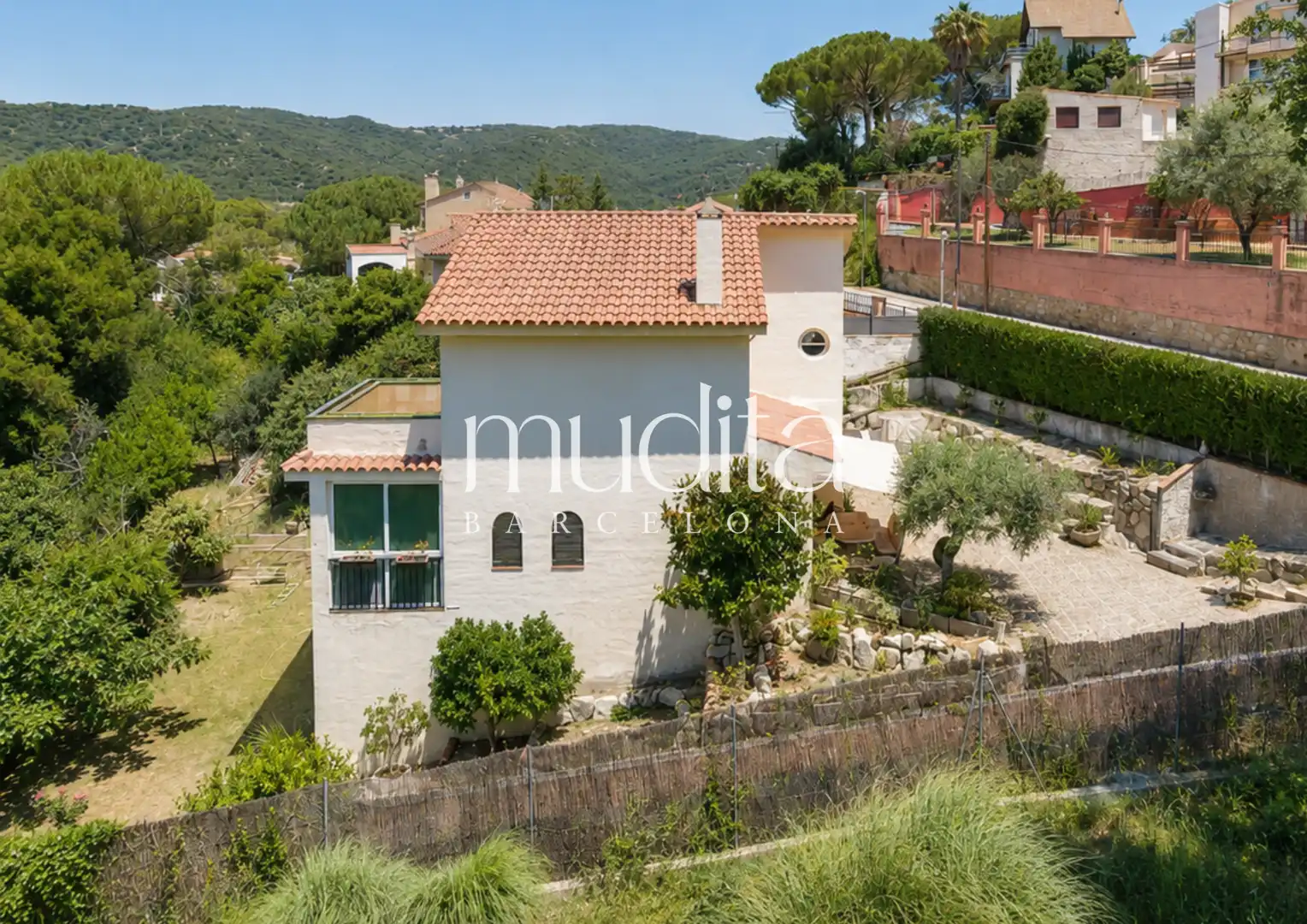 Casa con terraza en venta en Urbanitzacions, imagen 2