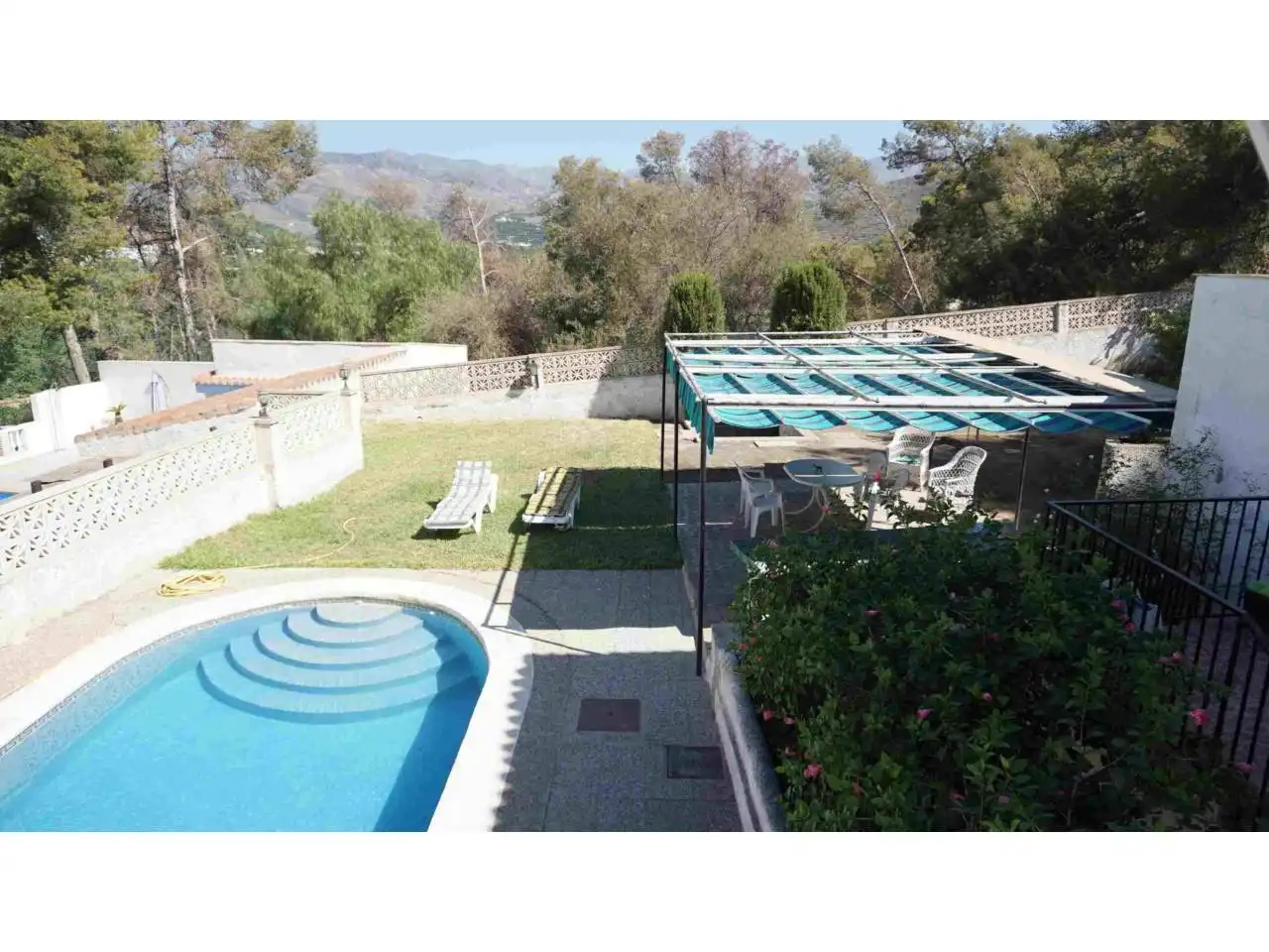 Piscina de Casa o xalet en venda en Almuñécar amb Jardí privat, Terrassa i Piscina