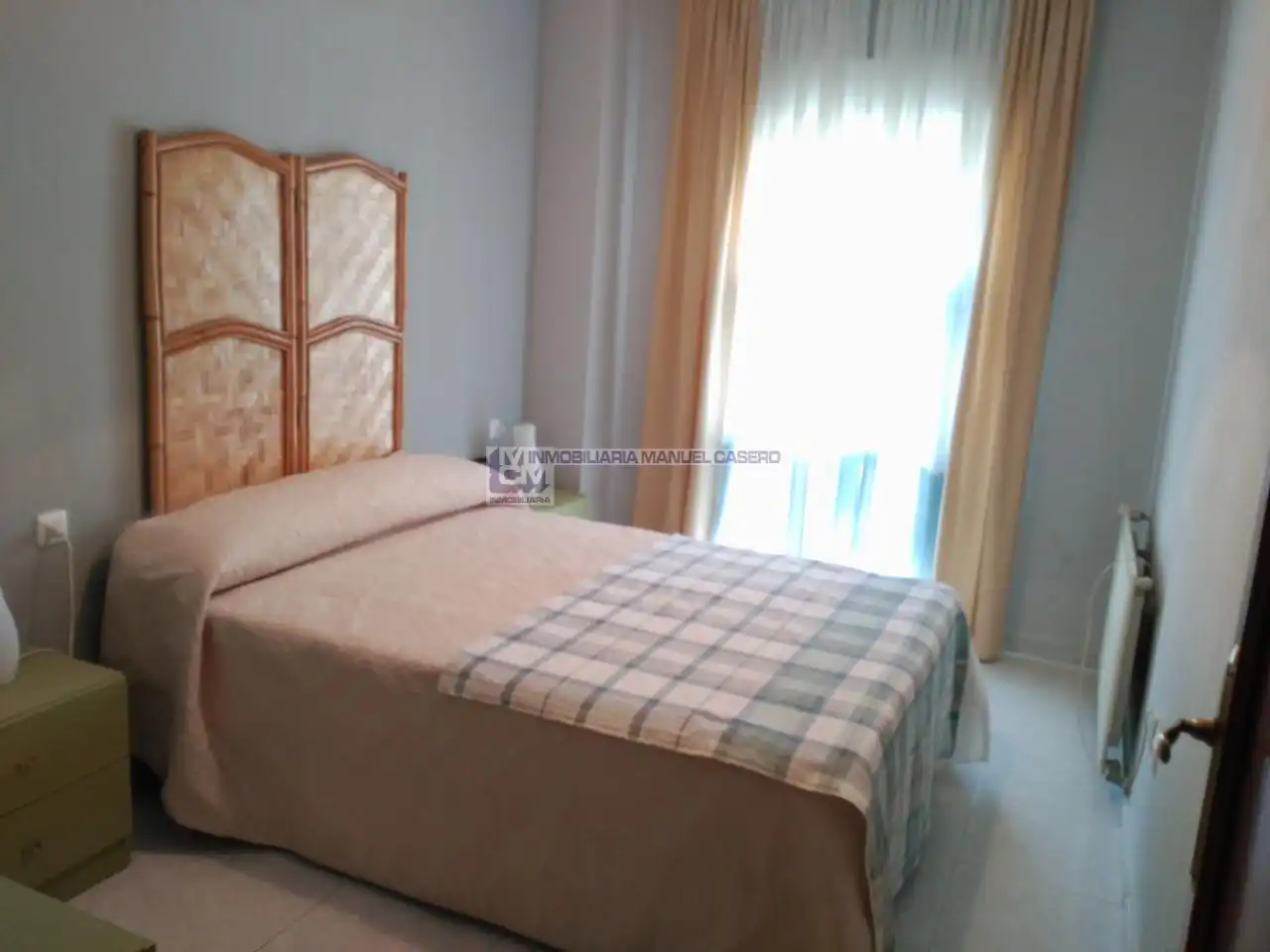 Habitación de Dúplex en venta en Cáceres con Calefacción, Amueblado y Balcón