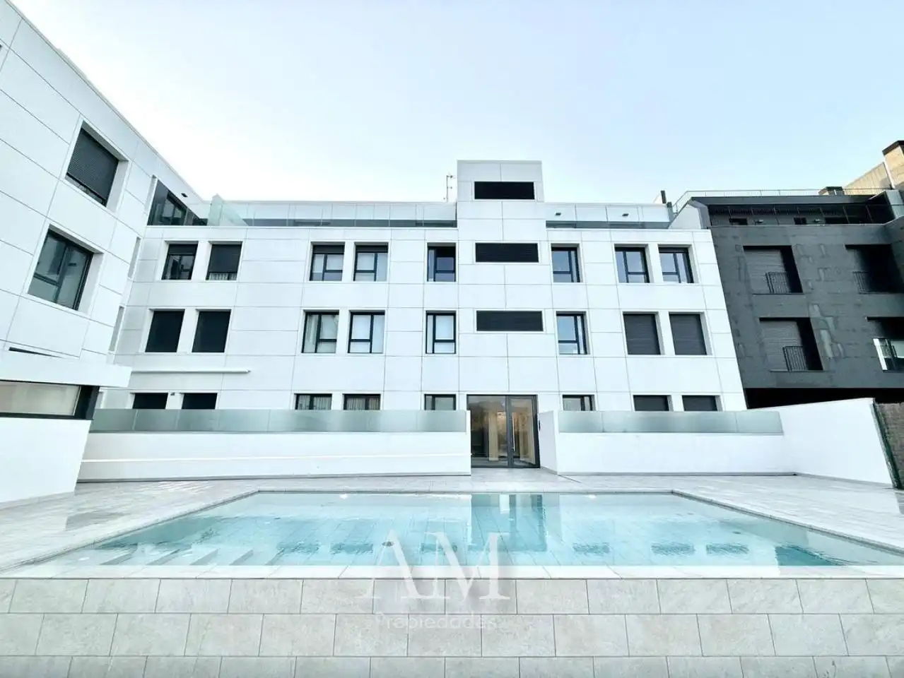 Vista exterior de Piso de alquiler en Vigo  con Calefacción, Terraza y Trastero