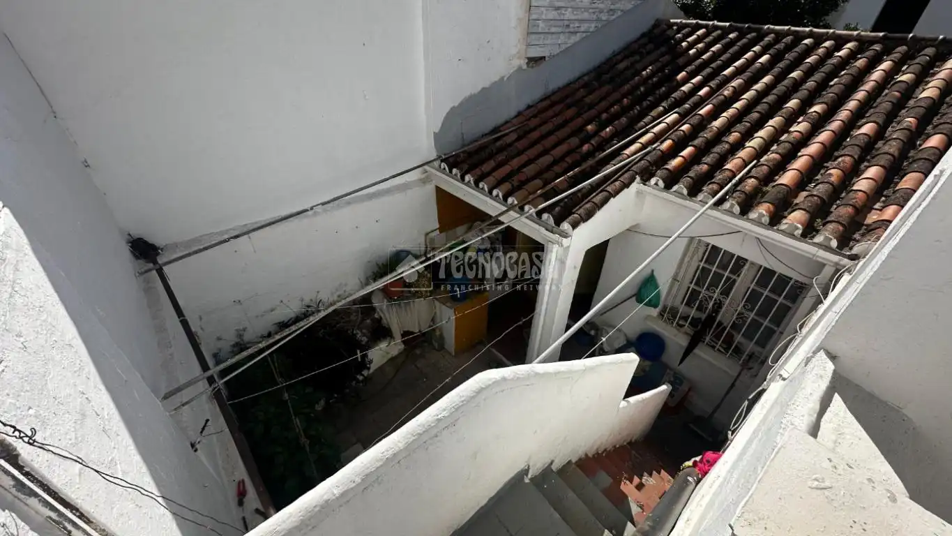Außenansicht von Einfamilien-Reihenhaus zum Verkauf in Marbella mit Terrasse und Möbliert