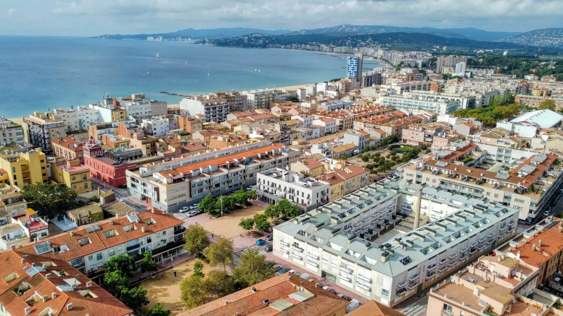 Exterior view of Duplexes for sale in Palamós  with Air Conditioner, Terrace and Furnished