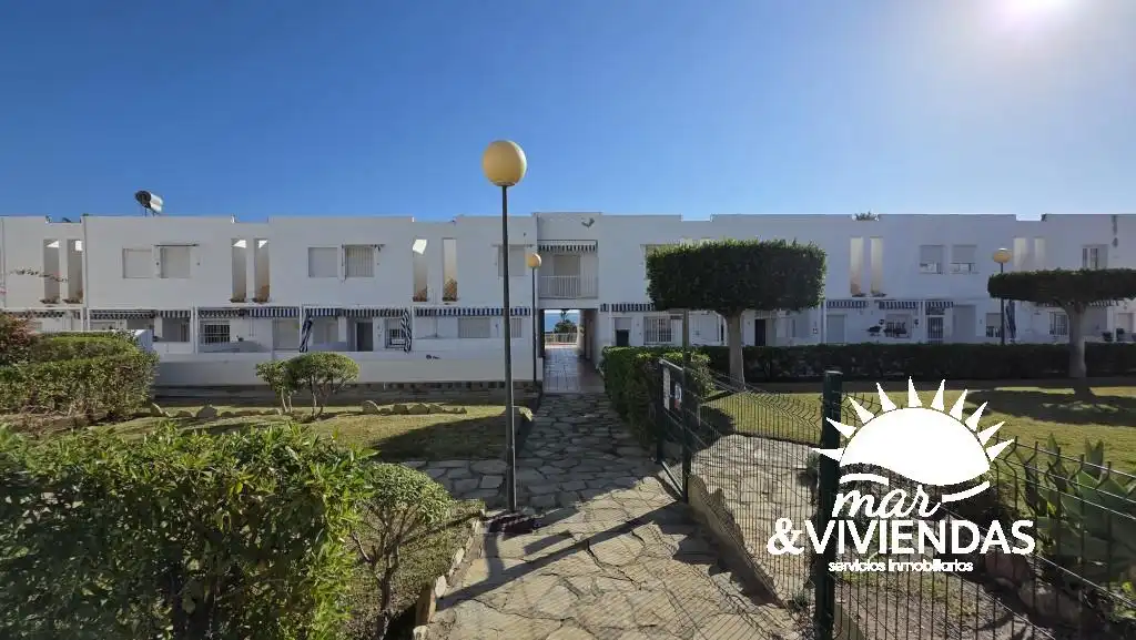 Vista exterior de Casa adosada en venta en Mojácar con Aire acondicionado, Calefacción y Jardín privado