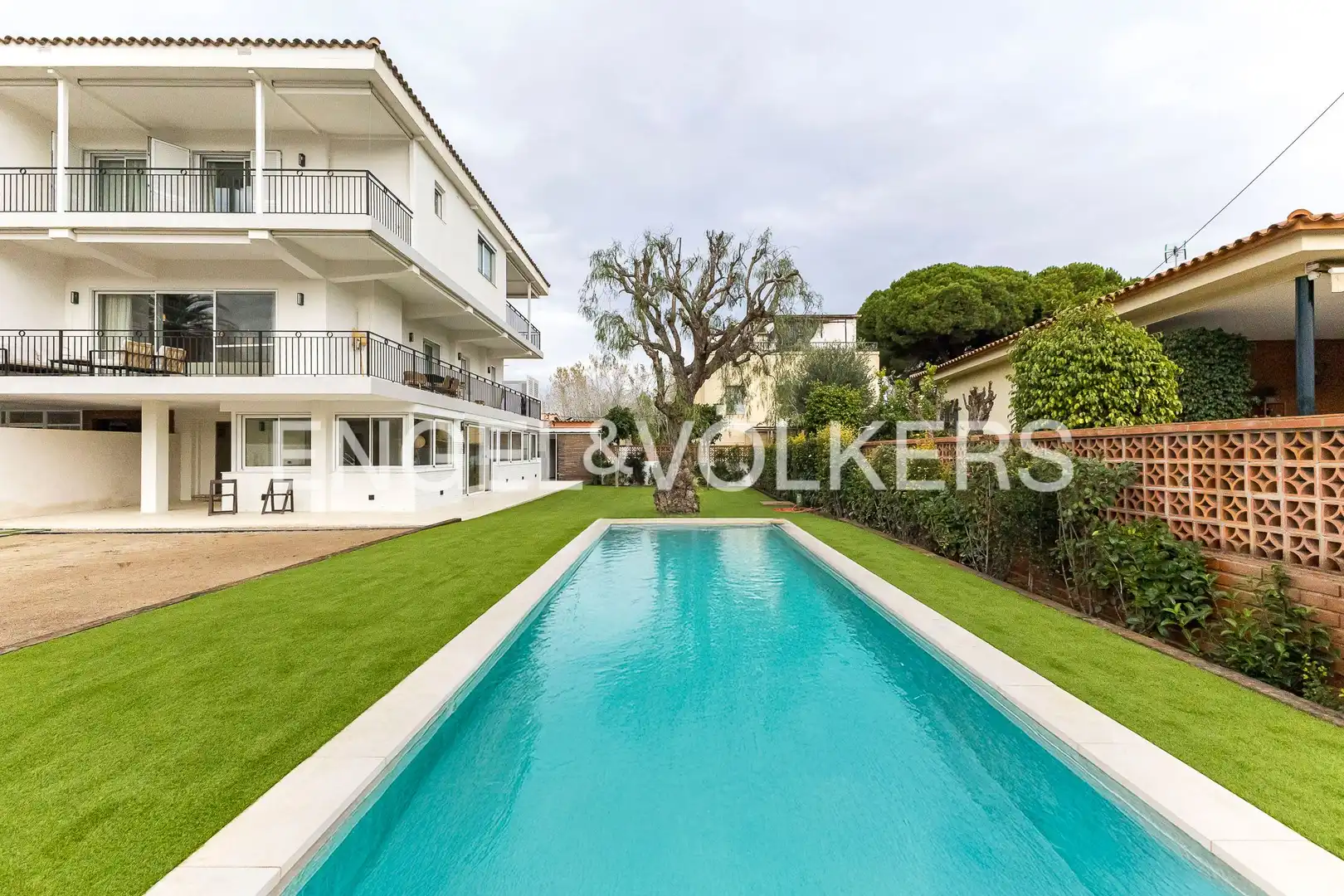 Exterior view of Houses for rent in Castelldefels  with Air Conditioner, Heating and Private garden