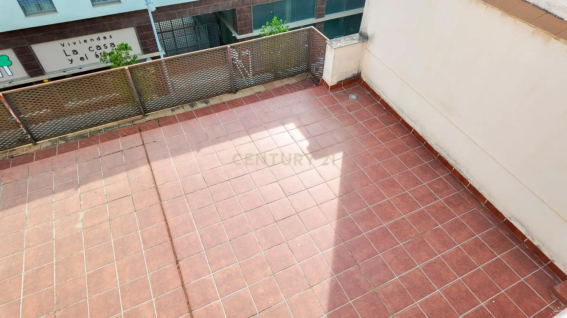 Terrasse von Maisonette zum Verkauf in Badajoz mit Klimaanlage, Abstellraum und Waschmaschine