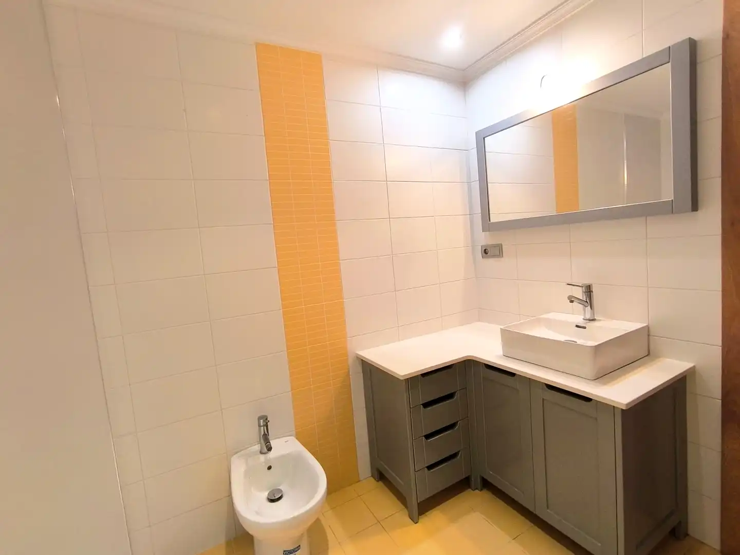 Bathroom of Flat for sale in Carballo  with Heating, Parquet flooring and Storage room