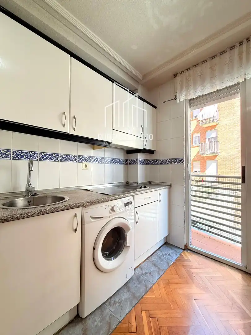 Cocina de Apartamento en venta en Garrido