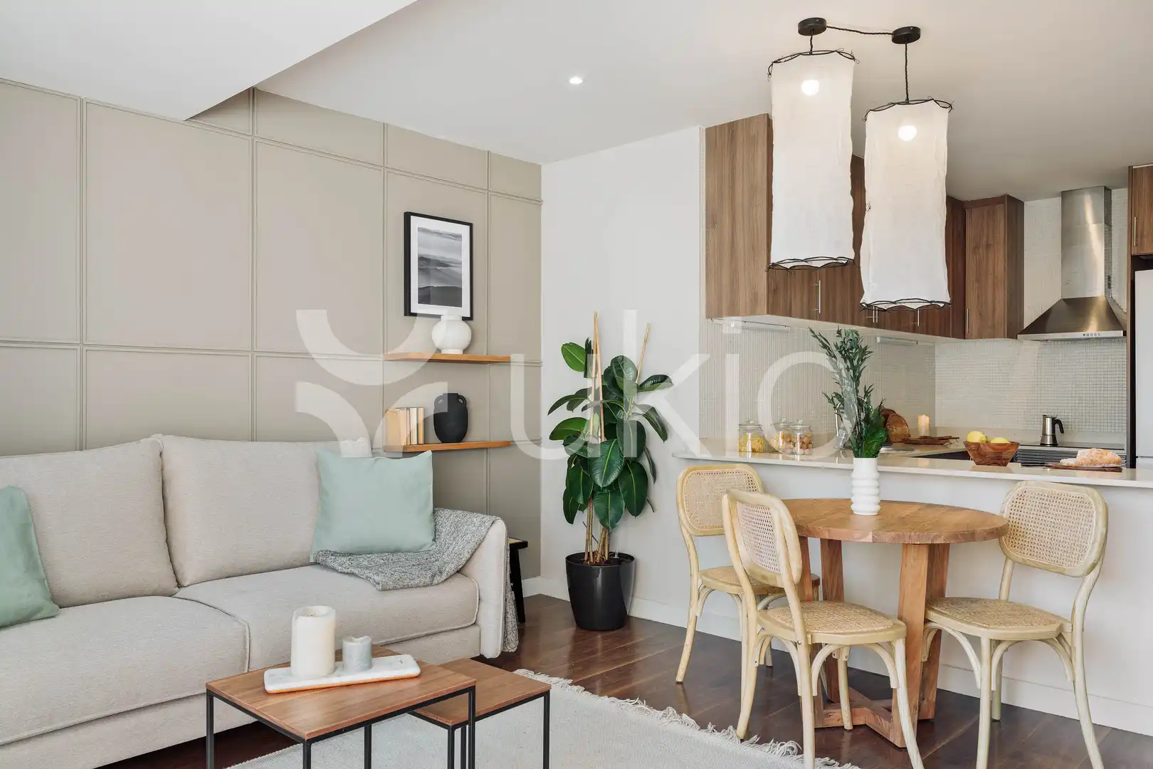 Sala de estar de Apartamento de alquiler en Barcelona con Aire acondicionado, Calefacción y Terraza