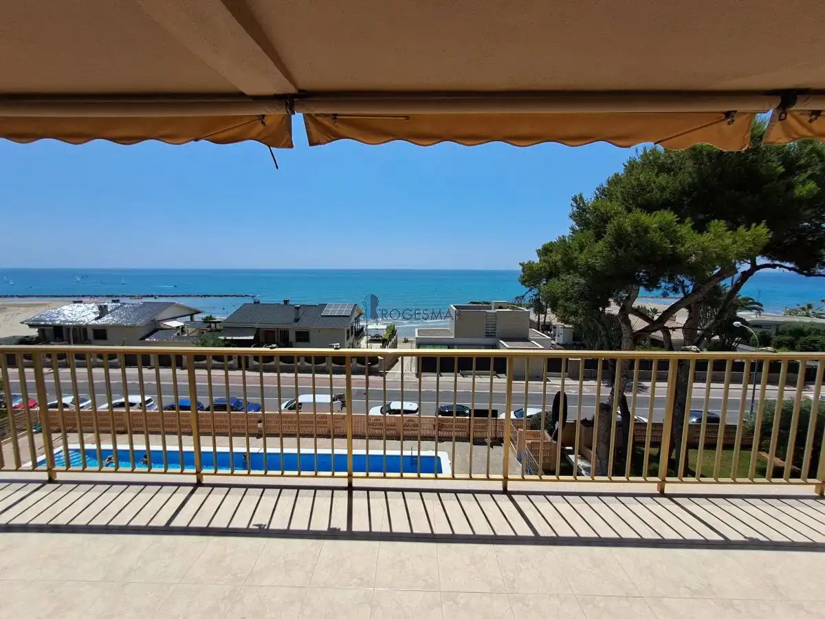 Apartament amb piscina en venda a Avenida Ferrandis Salvador 56, imagen 3