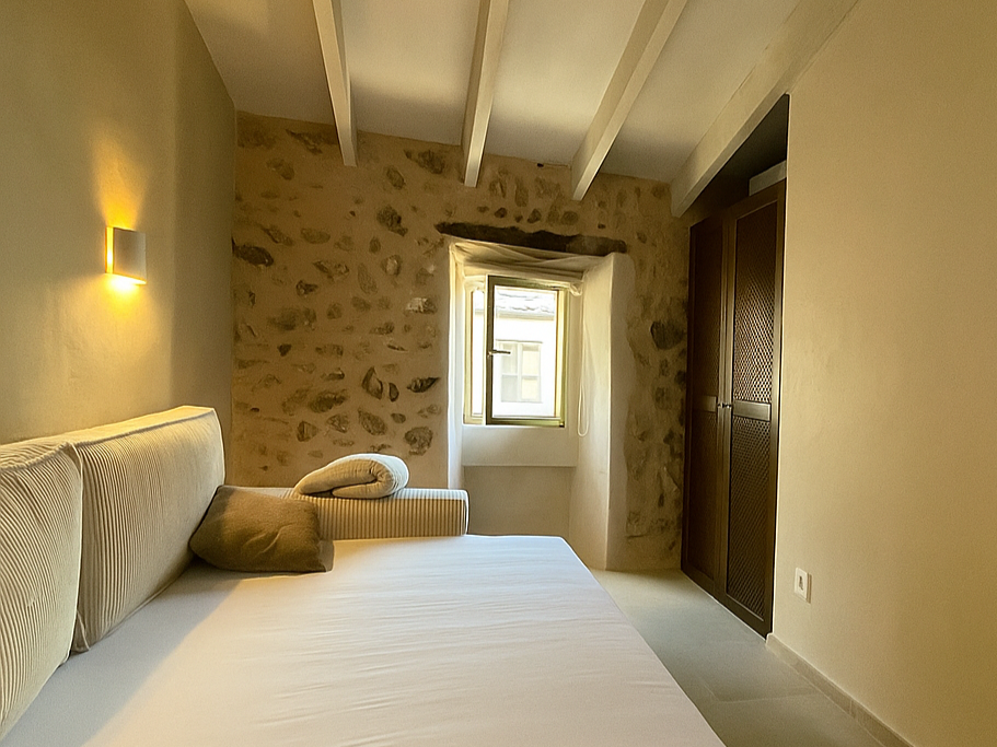 Bedroom of Single-family semi-detached for sale in Sa Pobla  with Air Conditioner and Swimming Pool