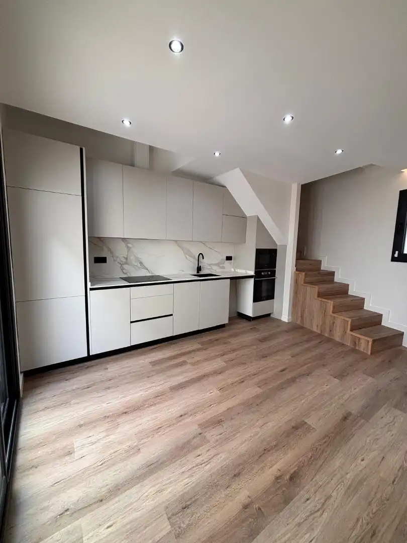 Dúplex en venta en Carrer de les Ànimes, imagen 3