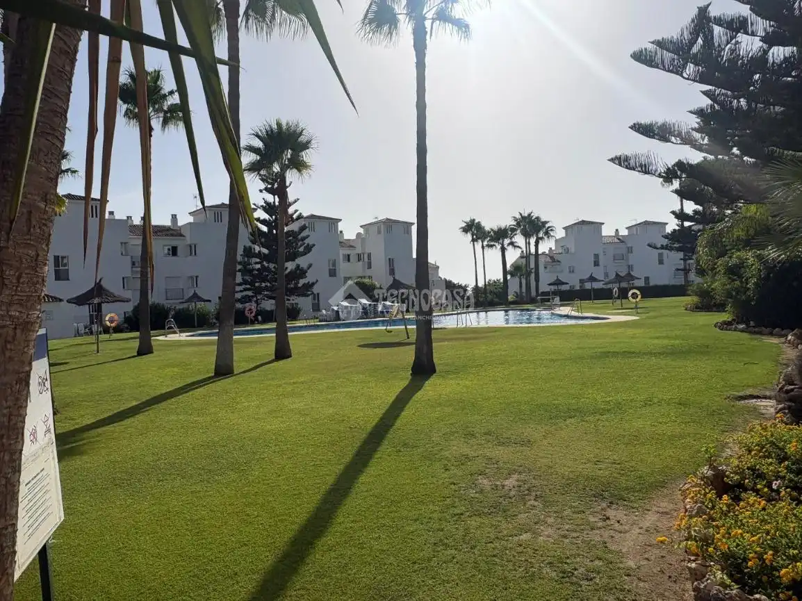 Jardí de Pis en venda en Manilva amb Aire condicionat i Terrassa