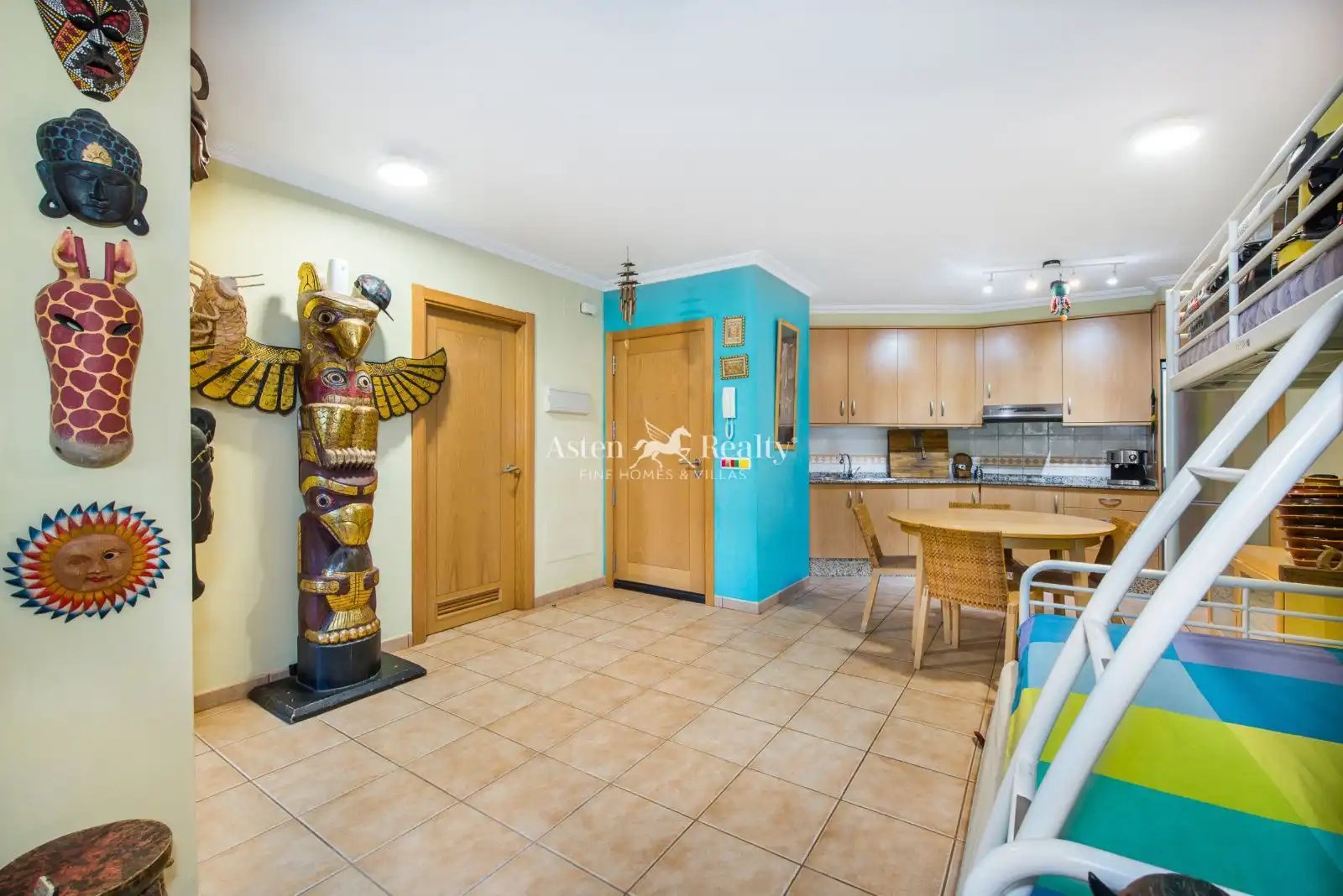 Apartament amb piscina en venda a Pizarro, imagen 3