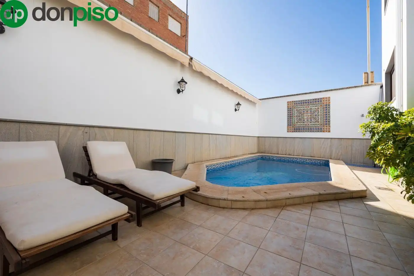 Swimming pool of Houses for sale in Granada  with Air Conditioner, Heating and Terrace