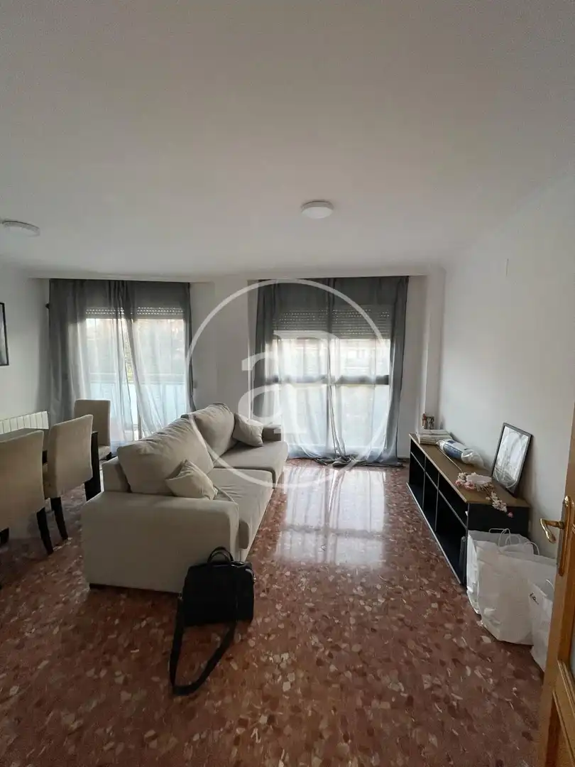 Sala d'estar de Pis de lloguer en Valencia amb Aire condicionat, Calefacció i Terrassa