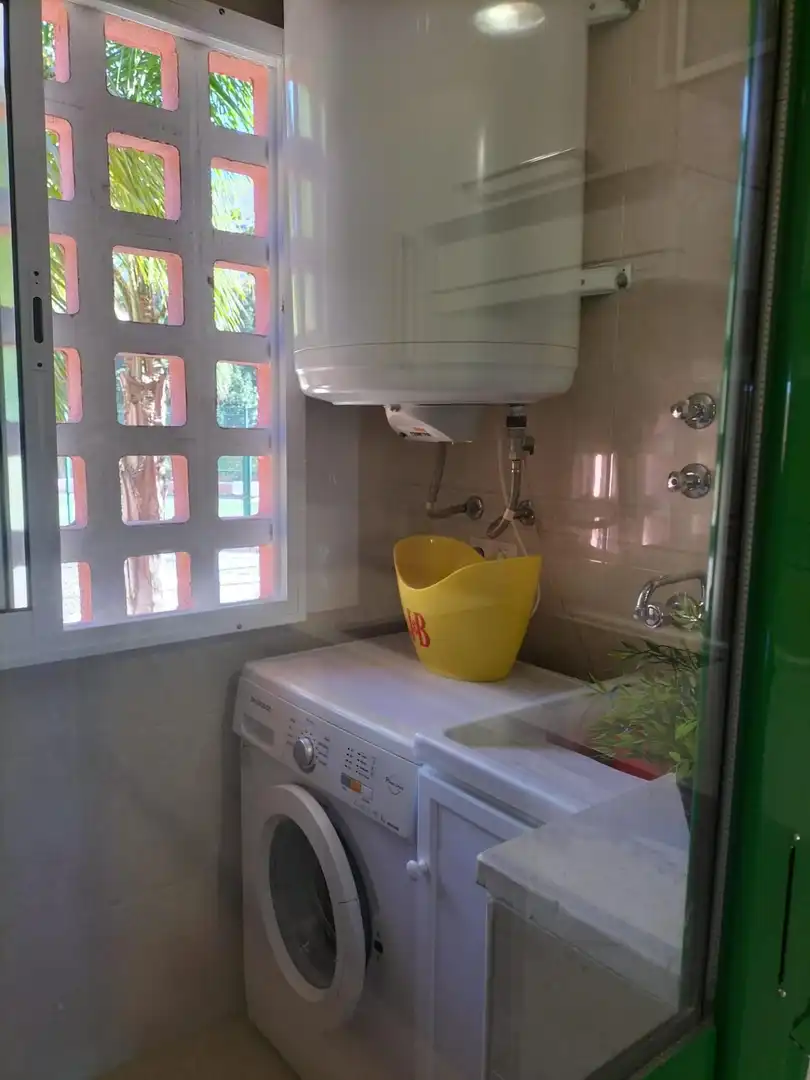 Cocina de Apartamento de alquiler en Fuengirola con Terraza, Amueblado y Piscina comunitaria