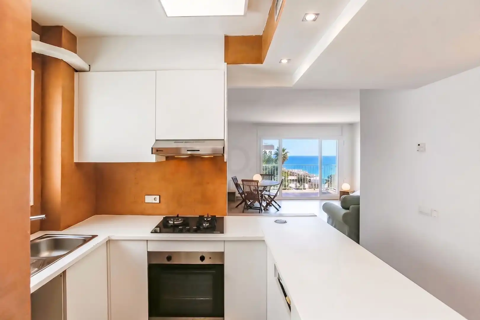 Cocina de Apartamento en venta en Sitges con Aire acondicionado