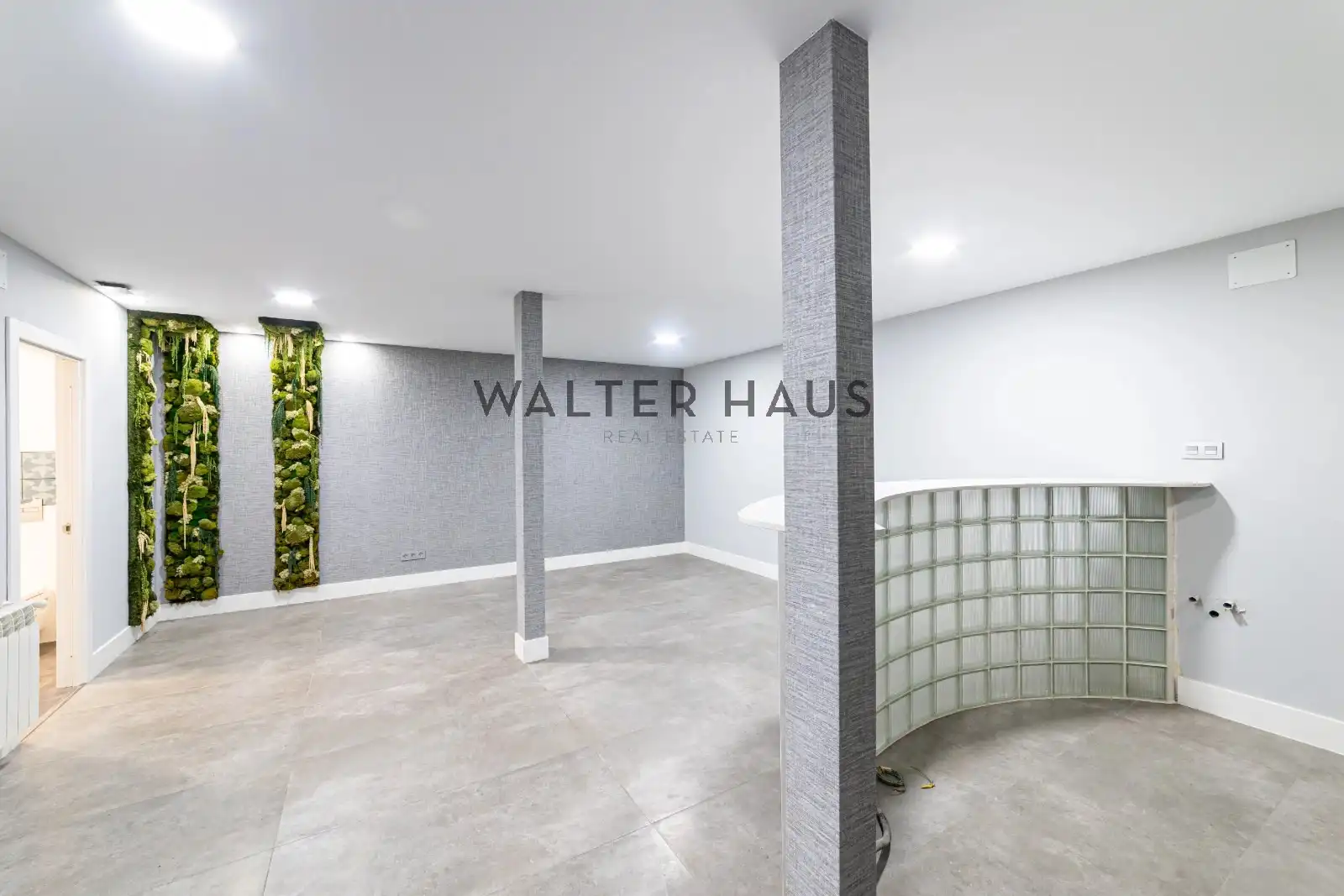 Dúplex en venta en Madrid con Calefacción, Horno y Lavadora
