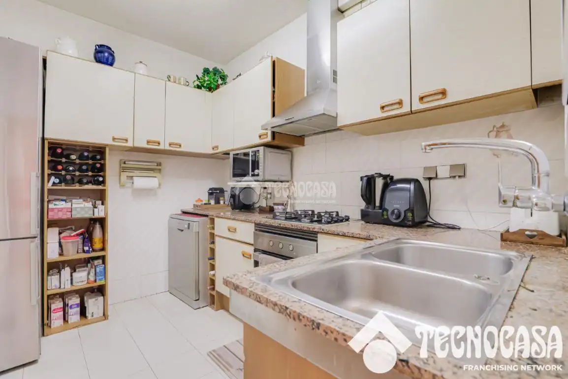 Cocina de Piso en venta en Barcelona con Aire acondicionado, Calefacción y Balcón