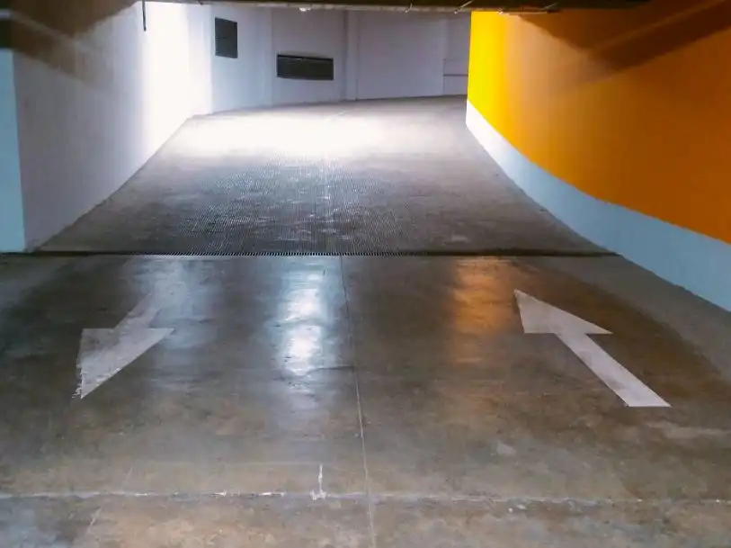 Parking de Garaje de alquiler en Valencia