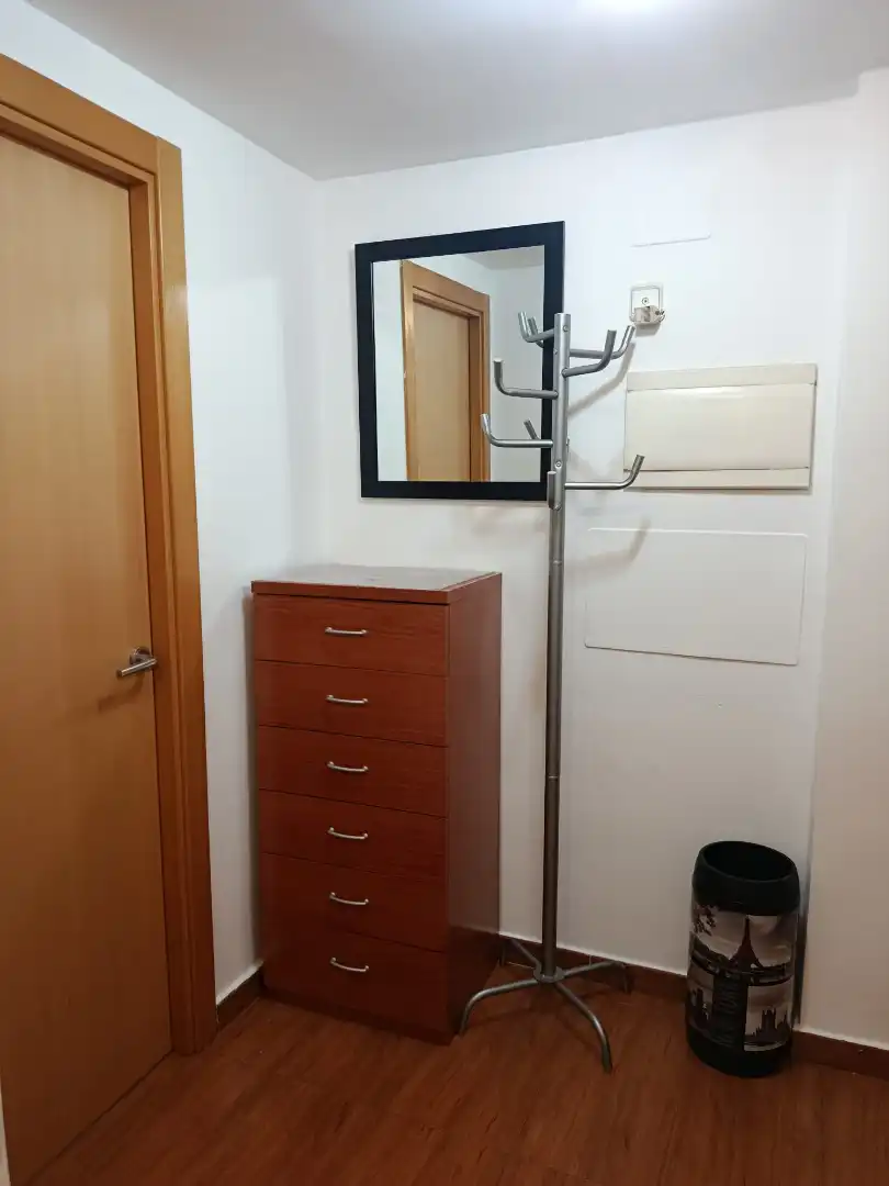 Piso de alquiler en Zaragoza con Calefacción, Terraza y Amueblado
