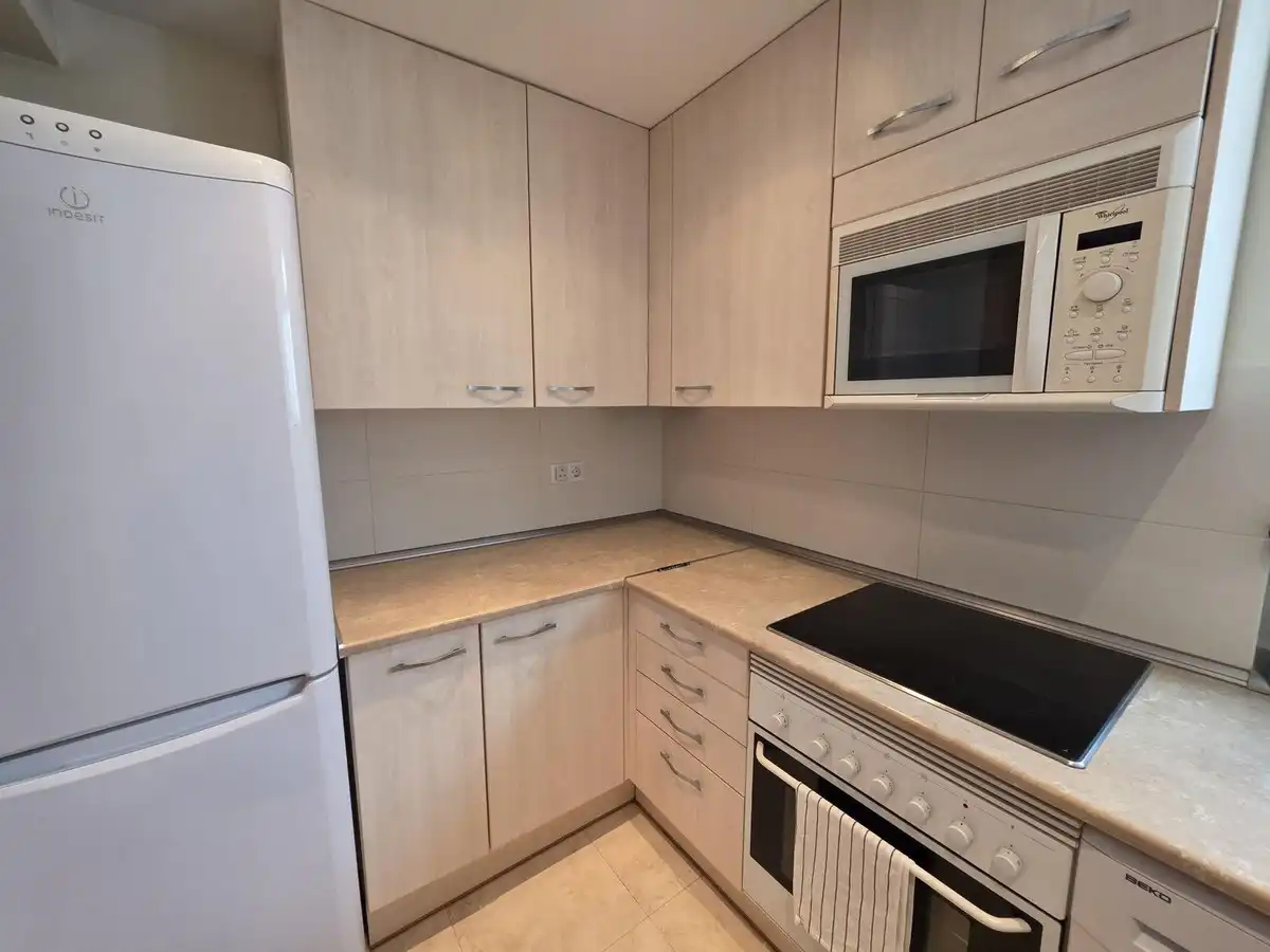Cuina de Apartament en venda en Fuengirola amb Aire condicionat, Calefacció i Terrassa