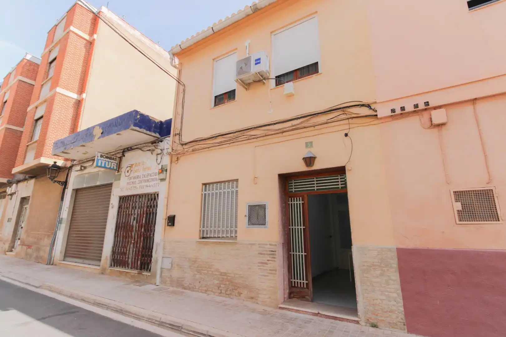 Vista exterior de Casa o chalet en venta en La Pobla de Farnals