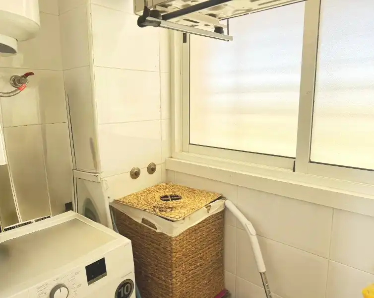 Badezimmer von Wohnungen zum Verkauf in El Campello mit Klimaanlage, Heizung und Parkett